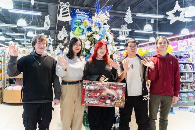 В Якутске стартовала благотворительные акция «Ёлка добра»