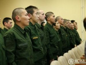 Около 1300 якутян призовут на военную службу этой весной
