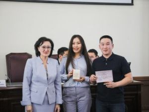 В Окружной администрации города Якутска прошел День местного самоуправления