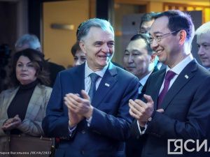 Впервые в Якутске открылась выставка Национальных сокровищ России