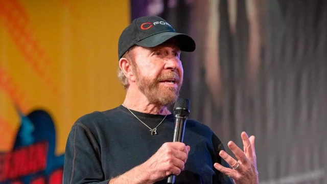 Умер Чак Норрис