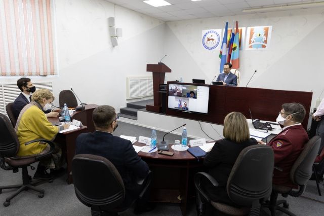 Айсен Николаев поставил задачи перед оперативным штабом Алданского района