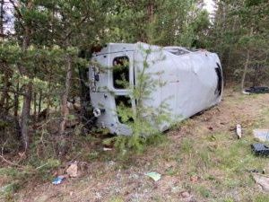 Один человек погиб и один пострадал в ДТП в Якутии