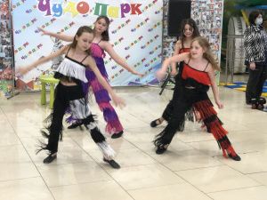 Храбрые, отважные и смелые. ТРК «Чудо - парк» пригласил на праздник кадетов и юнармейцев