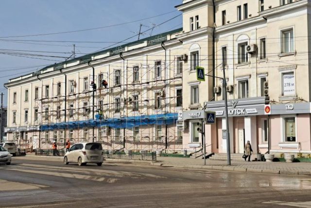 В Якутске продолжается ремонт фасадов и общественных пространств к Играм «Дети Азии»