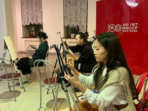 Россия объединяет: в Национальном художественном музее прошла акция «Ночь искусств»