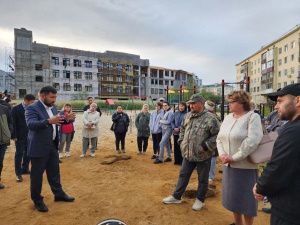 Глава Якутска встретился с жителями 50 квартала в Центральном округе