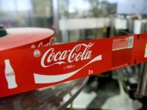 Coca-Cola и PepsiCo приостанавливают бизнес в России