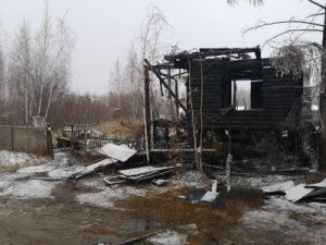 В Якутии на месте пожара нашли тело мужчины