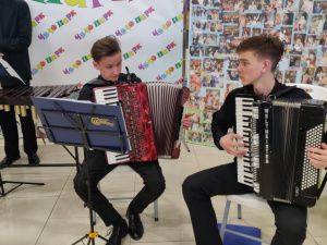 Познакомьтесь с алданскими проказниками!