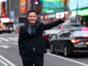 Как развивался бизнес Арсена Томкого в России