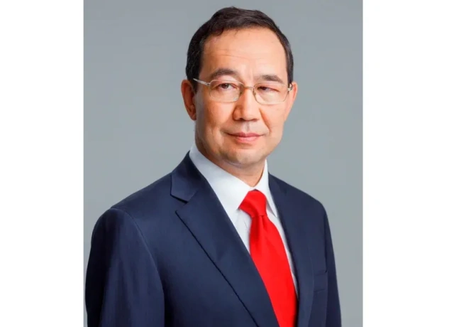 Глава Якутии Айсен Николаев поздравляет с Днём юриста в Российской Федерации