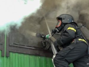 В Якутске загорелось кафе в 203-м микрорайоне