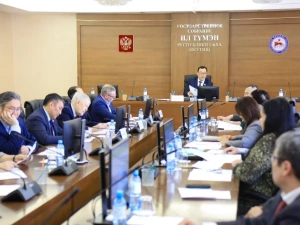 В парламенте Якутии обсудили вопросы охраны и использования особо охраняемых природных территорий