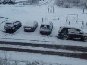 Фотофакт: В Нерюнгри выпал снег