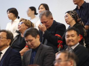 В селе Октемцы началась церемония прощания с первым президентом Якутии