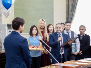 Владимир Федоров отметил собственный юбилей ударным трудом и подарком горожанам