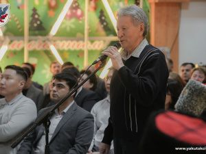 Евгений Григорьев встретился с представителями национальных общин и Ассамблеи народов Якутии