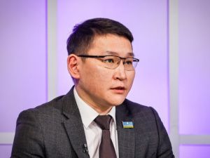 Прямой эфир Министра транспорта и дорожного хозяйства Якутии Владимира Сивцева: главные ответы