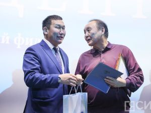 В Якутске накануне дня рождения Михаила Николаева показали фильм «Путь Президента»