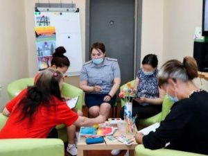 Метод правополушарного рисования применяется в работе психологами УФСИН