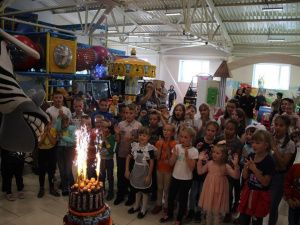 День рождения-праздник детства! ТРК « Чудо парк» - 8 лет!  