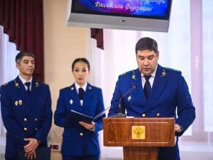 Павел Гарин поздравил работников прокуратуры с профессиональным праздником