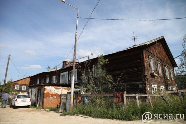 Более 30 тысяч якутян планируют переселить из ветхого жилья до конца года