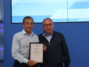 В Якутске наградили волонтёров-предпринимателей, помогающих бойцам СВО