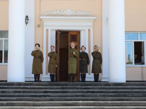 Русский театр им. А.С. Пушкина 8 мая покажет концерт на театральной площади