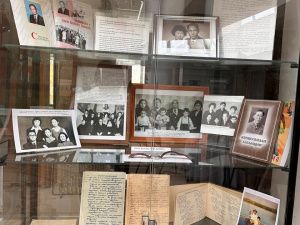 В Якутии отметили 90-летие со дня рождения Сарданы Ойунской