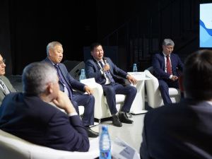 Проект указа о развитии местного производства обсудили на «круглом столе» в Якутии
