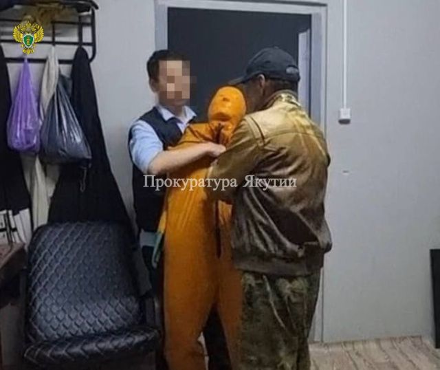 Семь ударов ножом: В Якутске бездомный обвинен в покушении на убийство в ритуальном центре