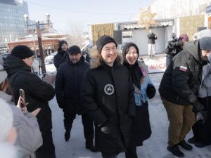 Айсен Николаев и Евгений Григорьев посетили Масленицу