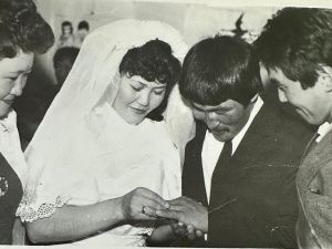 «Чистая земля»: как живет потомственная семья эвенов-оленеводов в якутской тундре