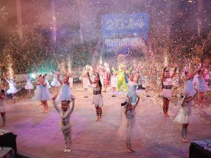 700 школьников со всей республики стали участниками Ёлки Главы Якутии Айсена Николаева