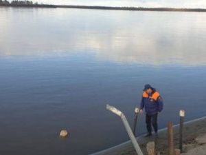 Паводок-2020: разводья на Оленьке и поднятие льда на Яне