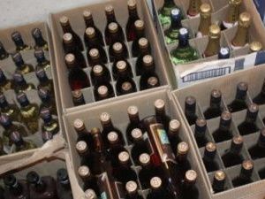 Жительница Якутии перевезла 20 тысяч бутылок алкогольной продукции под видом моющих средств