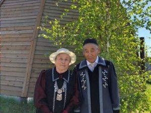 Отметившие 60 лет совместной жизни Дьячковские из Чурапчинского улуса стали победителями в номинации «Семья — хранитель традиций»