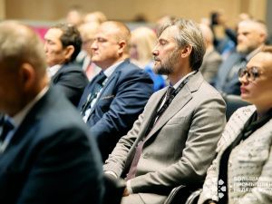 ЖДЯ провели переговоры о поставках техники из Беларуси