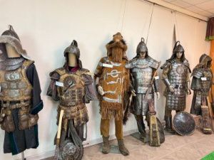 В арт-салоне «Симэх» работает выставка «Зов Предков»