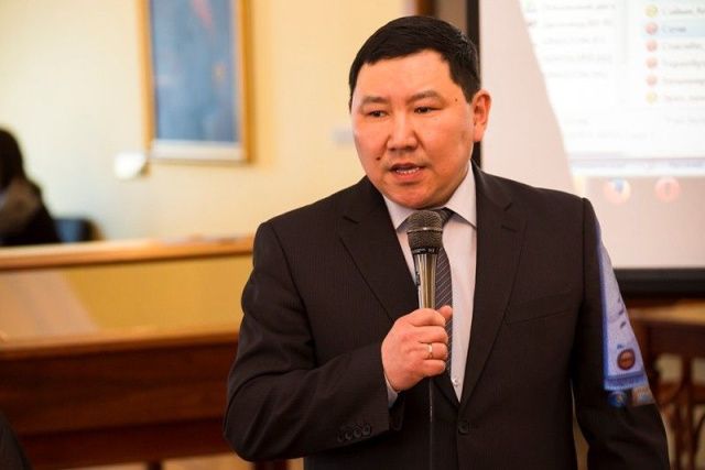 Из Службы госзаказчика Якутии увольняются руководитель и его заместители