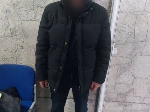 В Новосибирске задержан пособник мошенников, похитивших более миллиона рублей у дочери погибшего участника СВО