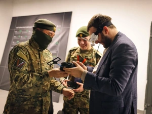 Помощнику Президента РФ и министру Минвостокразвития представили опыт развития креативной экономики в Якутии