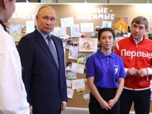 Владимир Путин провел заседание Наблюдательного совета Движения Первых 