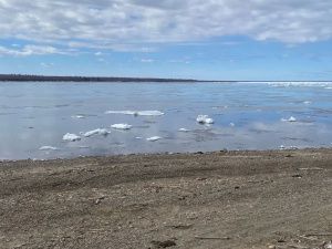 В Чурапчинском районе мужчина выпал из моторной лодки и утонул
