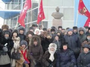 Коммунисты Якутии мощно отметили 140-летие со дня рождения Иосифа Виссарионовича Сталина