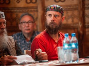 Айсен Николаев выступил на конференции, посвященной древнетюркской письменности