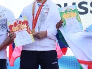 Якутский мас-рестлер Дмитрий Саввин завоевал золото чемпионата мира