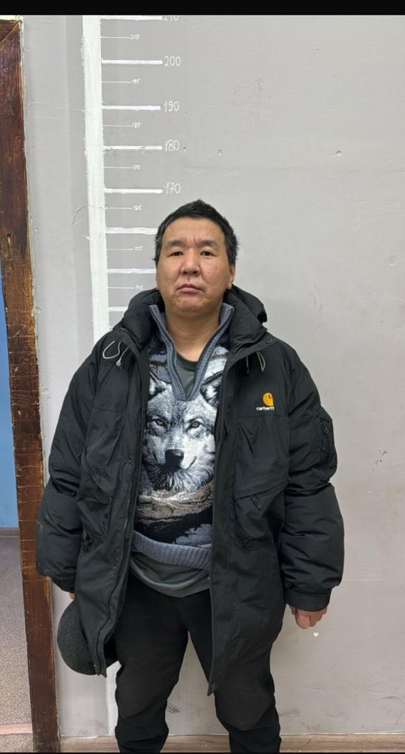 Полиция просит помочь в поиске подозреваемого в преступлении